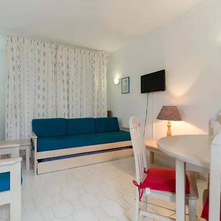 Apartamento In Gated Community In Portimao