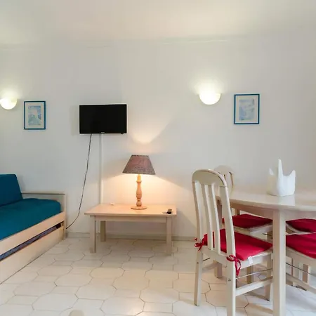 Apartamento In Gated Community In Portimao Alvor
